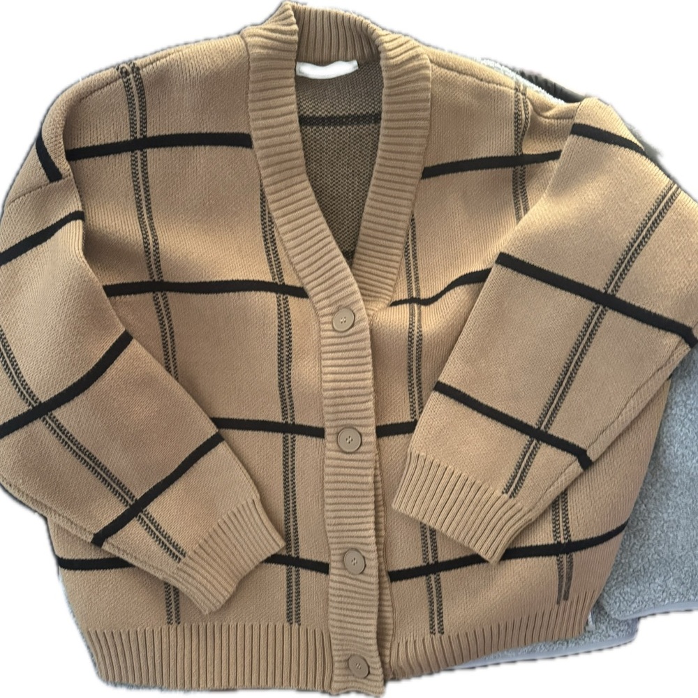 OAK + FORT Tan and Black Plaid Cardigan